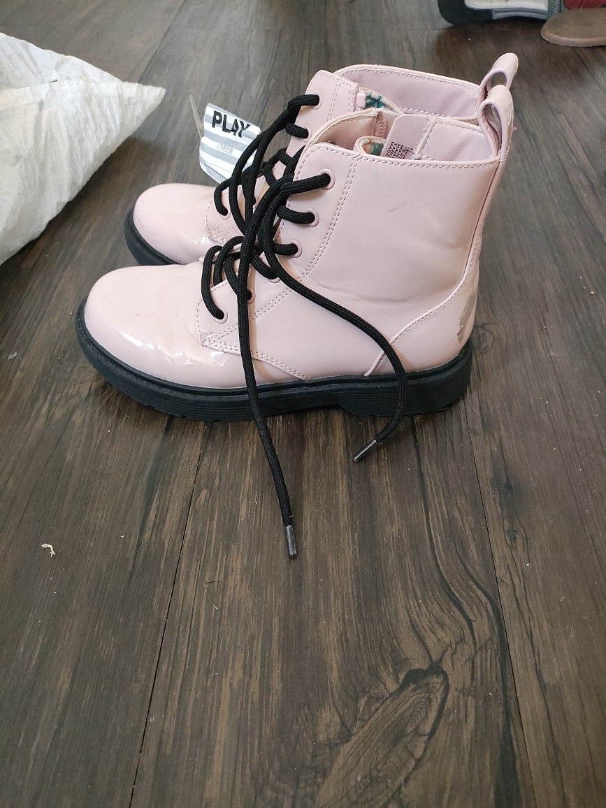 Pink Boots 