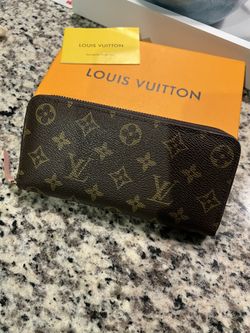 LV Wallet