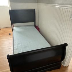 2 - Twin Beds