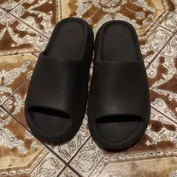 Onyx Yeezy Slides