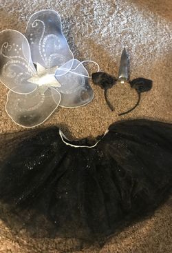 Girls Halloween costumes size 3-7