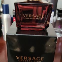 Men And Women Fragrances 