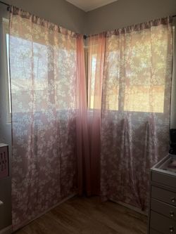 Pink Set Curtains
