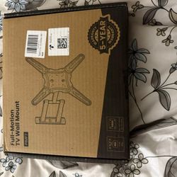 Full Motion TV Wall Mount