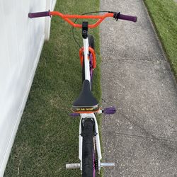 Se Bike So  Cal 24 Inch Customized With Amazing Brakes 