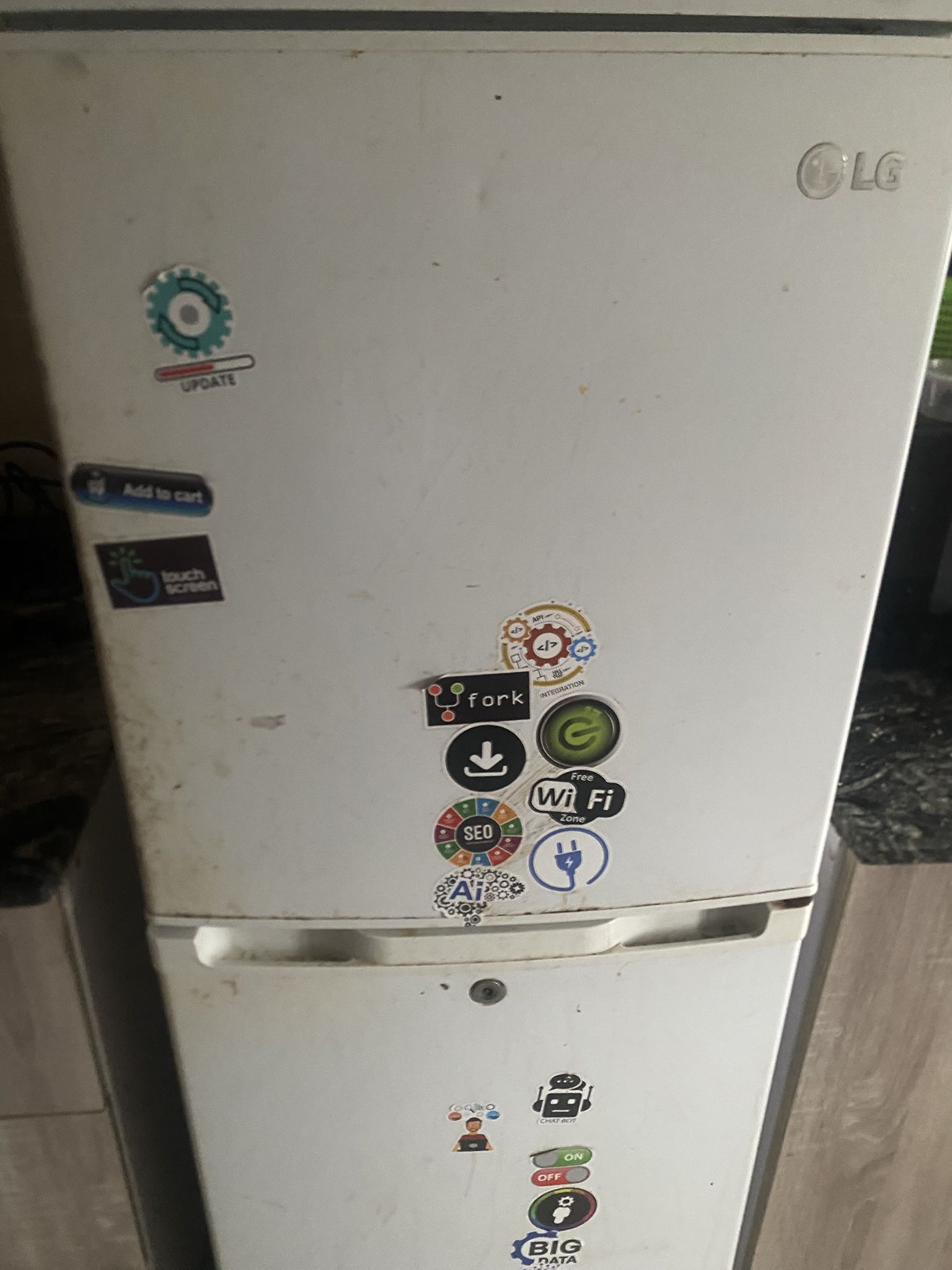 Refrigerator
