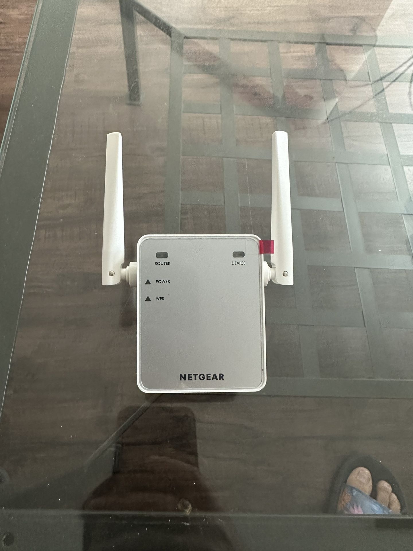 Wi-Fi Range Extender - Netgear 