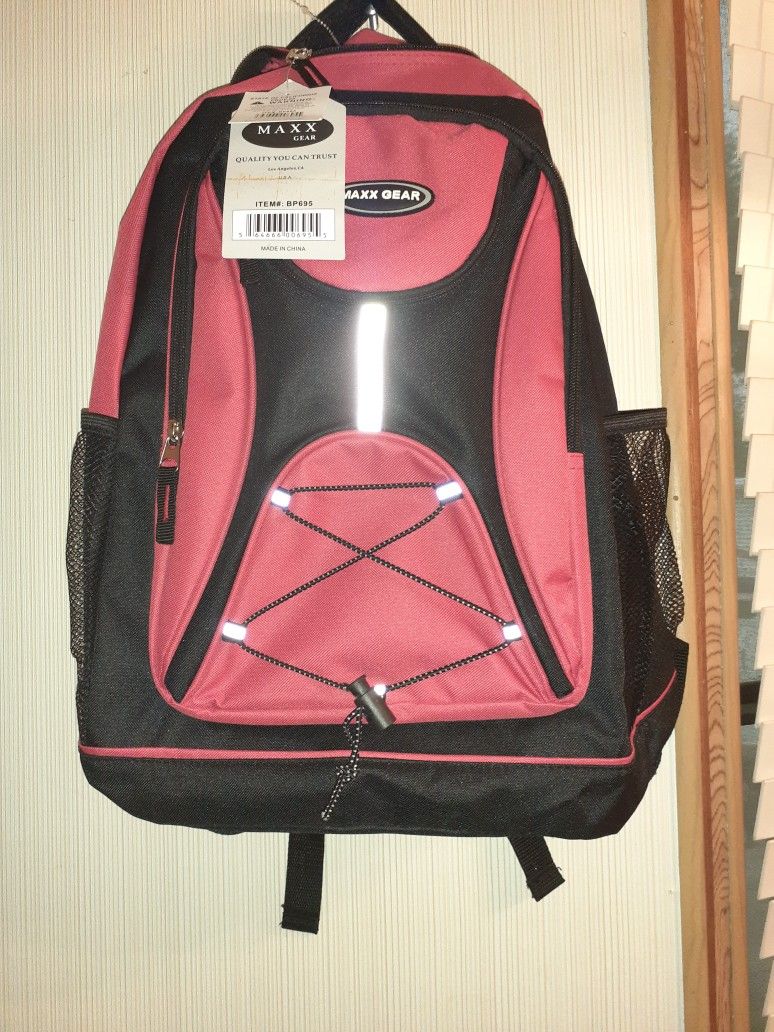 Nice Heavy Duty Strong Back Pack With Extra Padding On The Straps And On The Back Part As Well For More Back Support And Comfort