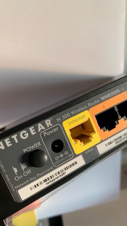 Netgear N300 Wireless Router WNR2000 v3