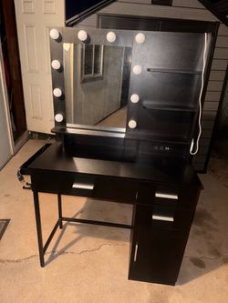 Vanity