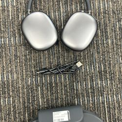 Apple AirPods, max wireless over ear headphones