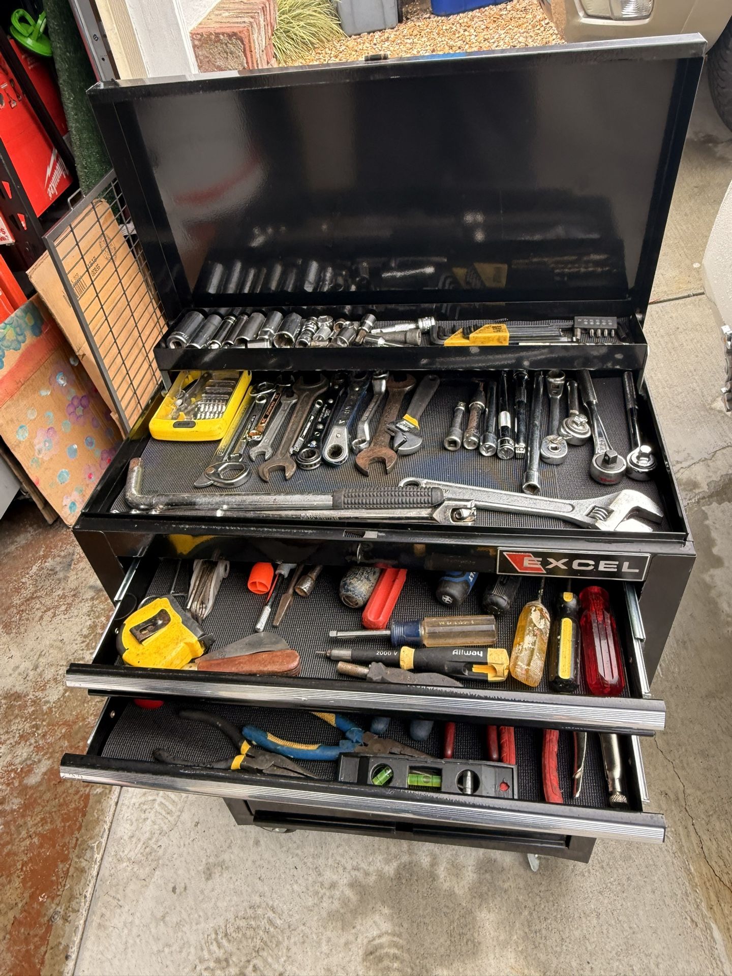 Tool Cart Excel With Tools In Good Condition