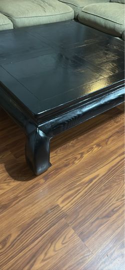 Vintage 1970s HENREDON collection 42/42/16 coffee table