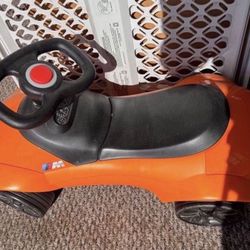 Kid’s bmw toy car -used-