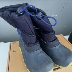 Snow Boots 
