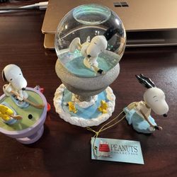 Snoopy Hockey Figurines - Set of 3