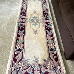 $25 Runner Rug-Pet Free and Smoke Free Home