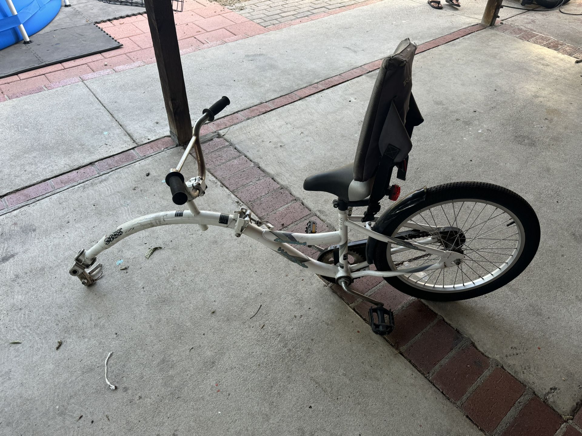 Weeride Co Pilot Trailer Child Bike Seat