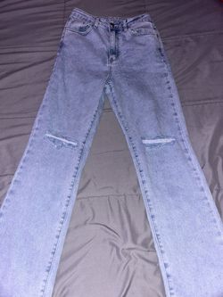 Light Wash Jeans