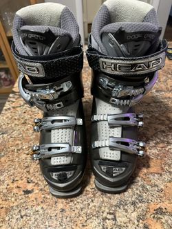 Ski Boots Size 24-24.5