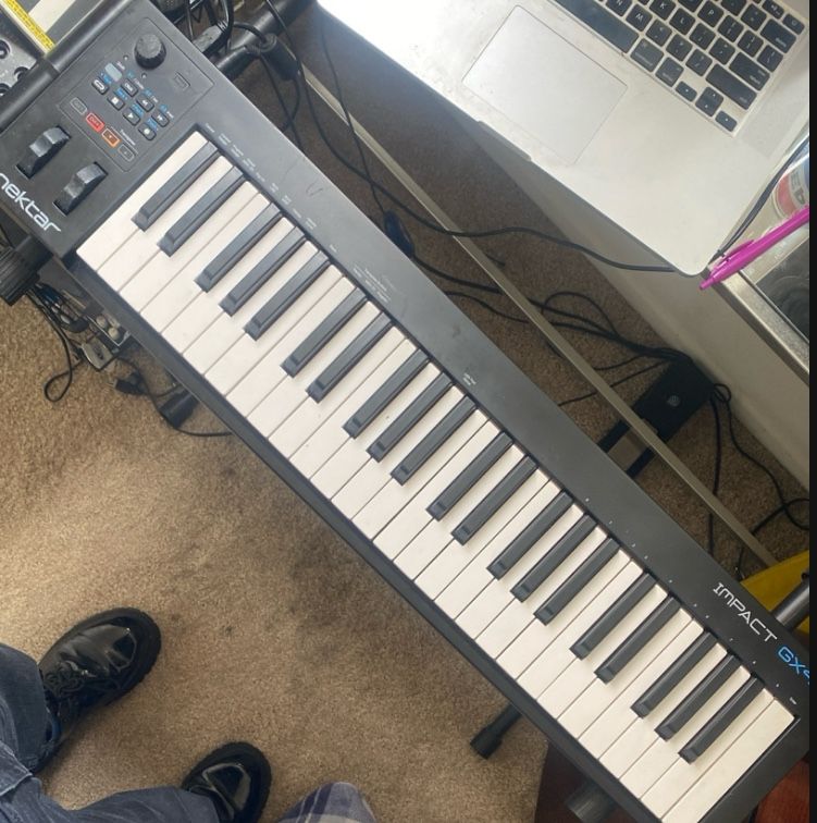 Nektar SE49 49-Key USB MIDI Controller Keyboard