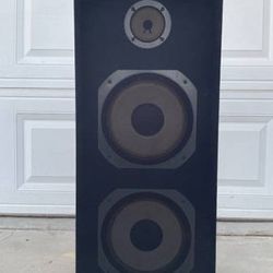 One Tower Speaker 