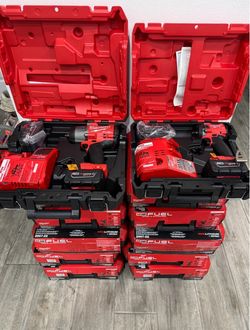 *NEW* Milwaukee Impact Wrench | 1/2” and 3/8” with Tool and Batteries