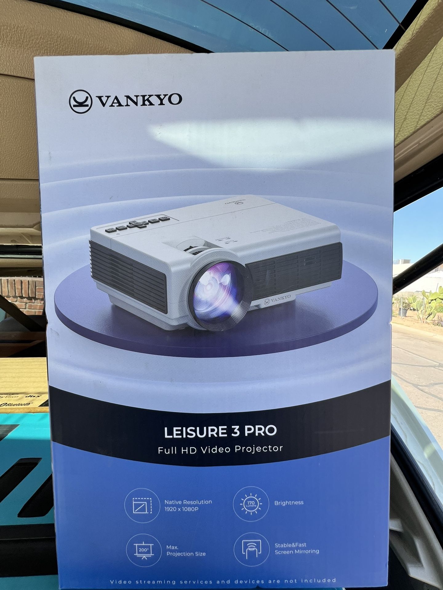 VANIKYO Projector