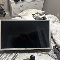 LG TV 