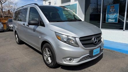2016 Mercedes-Benz Metris
