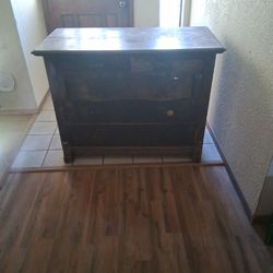 Old Antique Dresser With Drawers 