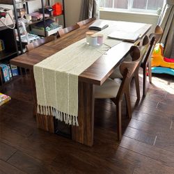 Dining Table With 6 Chairs 
