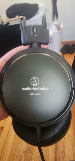 Audio Technica ATH-A990Z Art Monitor Closed Back Dynamic Headphones