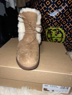 UGG JEOVANA CHESTNUT BOOTS for Sale in Burlington MA OfferUp