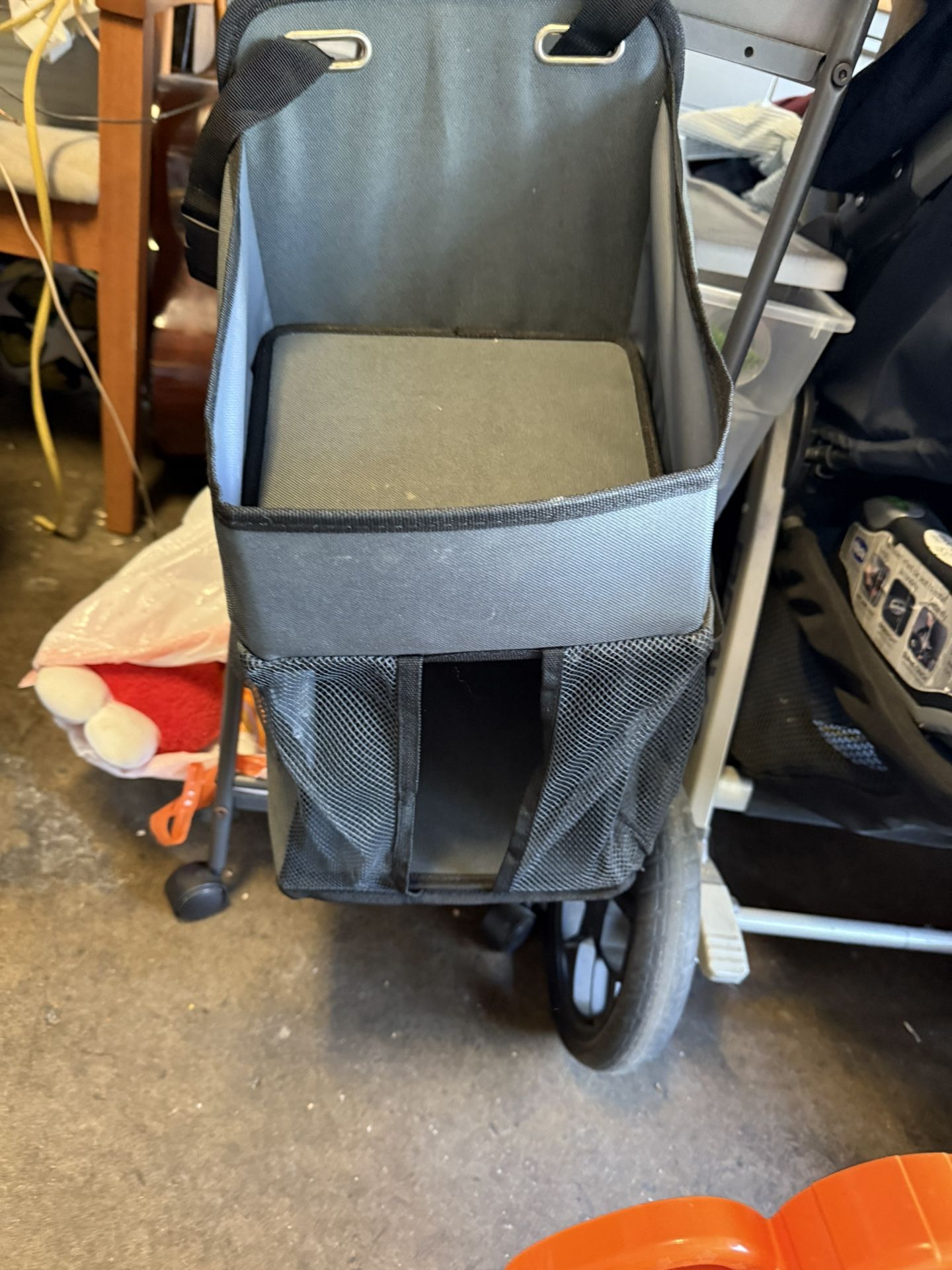 Diaper Holder And Diapers