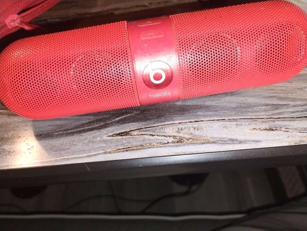 Beats Pill By Dr. Dre