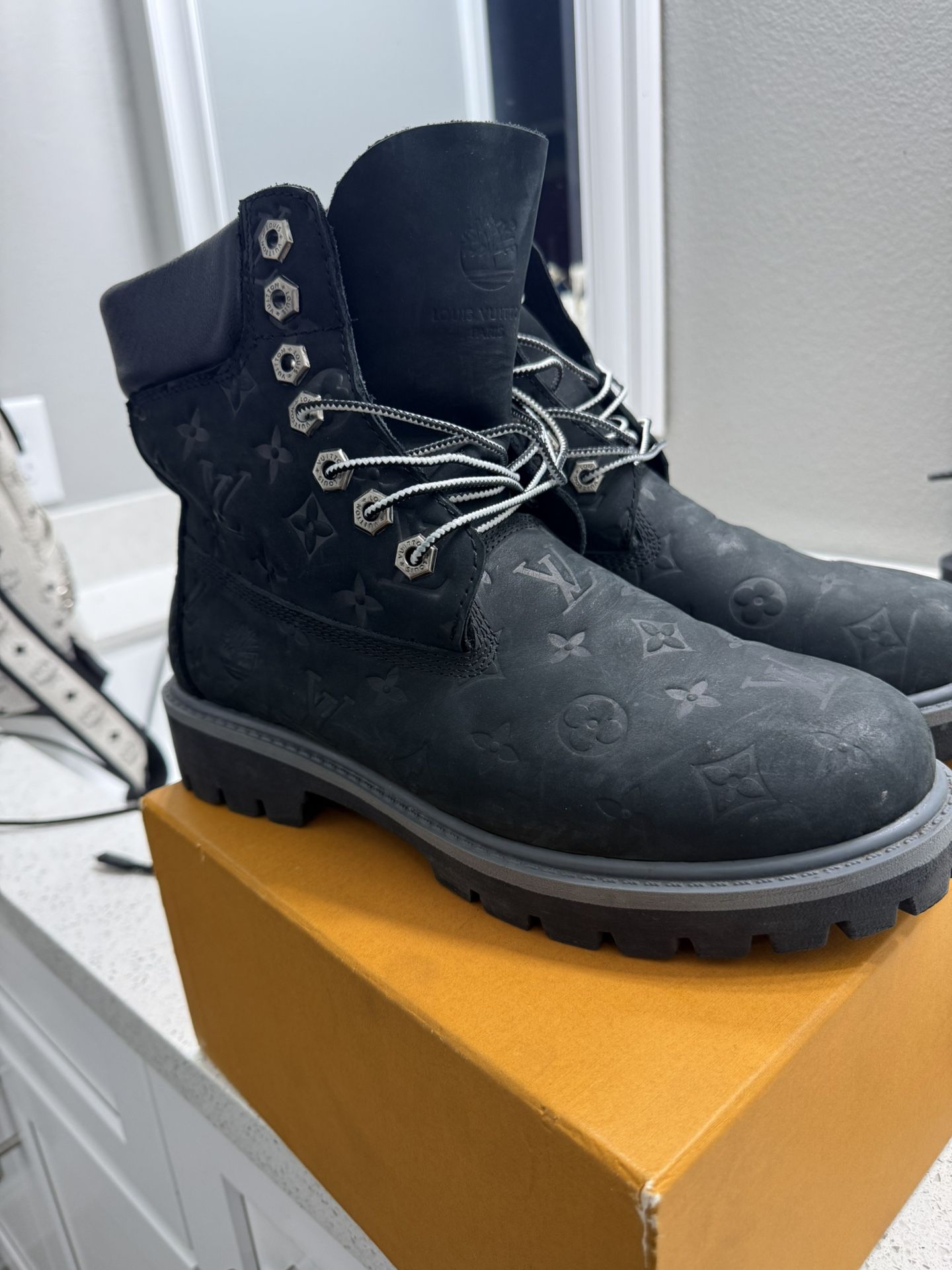 LV Timberlands 