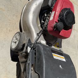 Honda Gas Lawn Mower