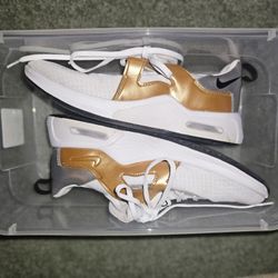 Womens Nike Air Max Bella TR5 Style Size 7.5