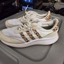 Women's Adidas Run 70's Running Shoes