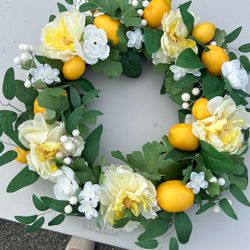 Lemon Wreath New With Tags