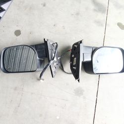 06 Nissan Titan Door Mirrors