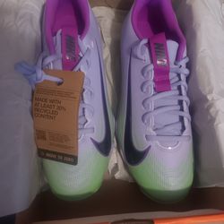 mens 8.5 size football Nike vapor sharks3