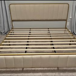 BEIGE & WOOD bed 🛏️ FAST DELIVERY!! 🚚