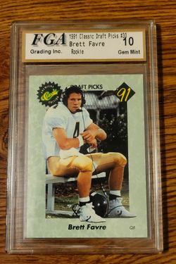 1991 Classic Football #30 Brett Favre Rookie Card
