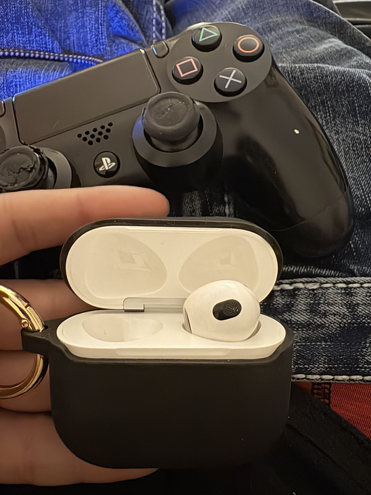 AirPods