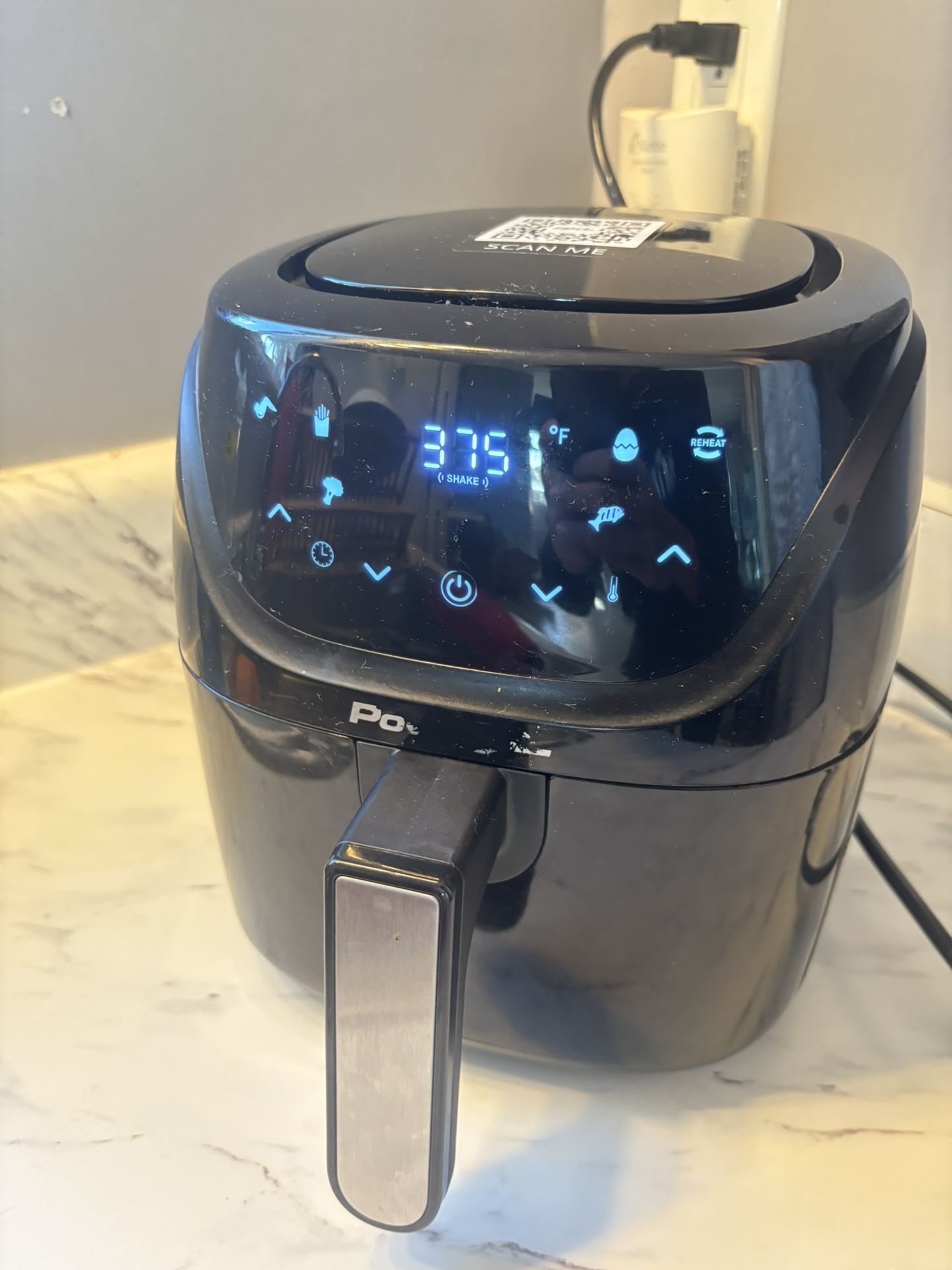 Air fryer 