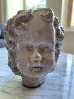 Ceramic Cherub Head Decor 