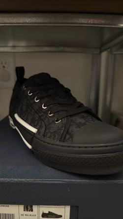 C D size 9