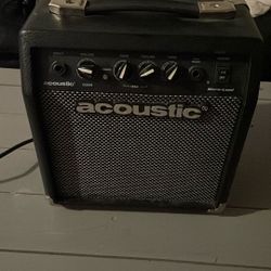 Acoustic AMP (with Guitar Cables)
